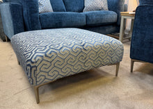 Load image into Gallery viewer, Potter Footstools