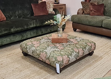 Dembleby | Footstool