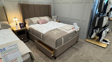 SEALY EXQUISITE RELAXATION FIRM | Ex-display BED SET SALE