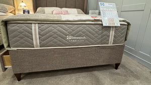 SEALY EXQUISITE RELAXATION FIRM | Ex-display BED SET SALE