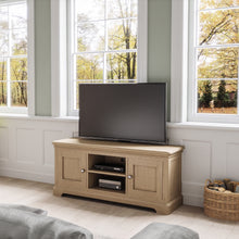Load image into Gallery viewer, Laceby Large TV Unit - Oak